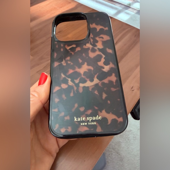 Kate Spade Tortoise Shell Phone Case - Picture 2 of 3